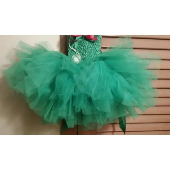 Christmas Netted GreenTuTu Dress Ribbon Hand Made - Picture 3 of 7